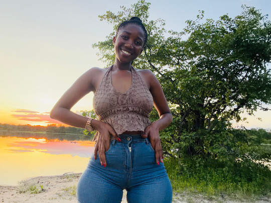 蔓威丛林营地主图