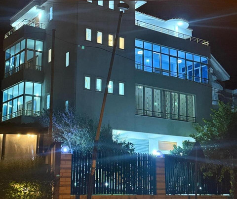 Murati Lake View Hotel