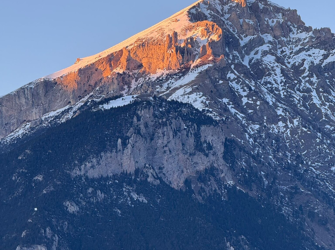 拉托热大酒店主图
