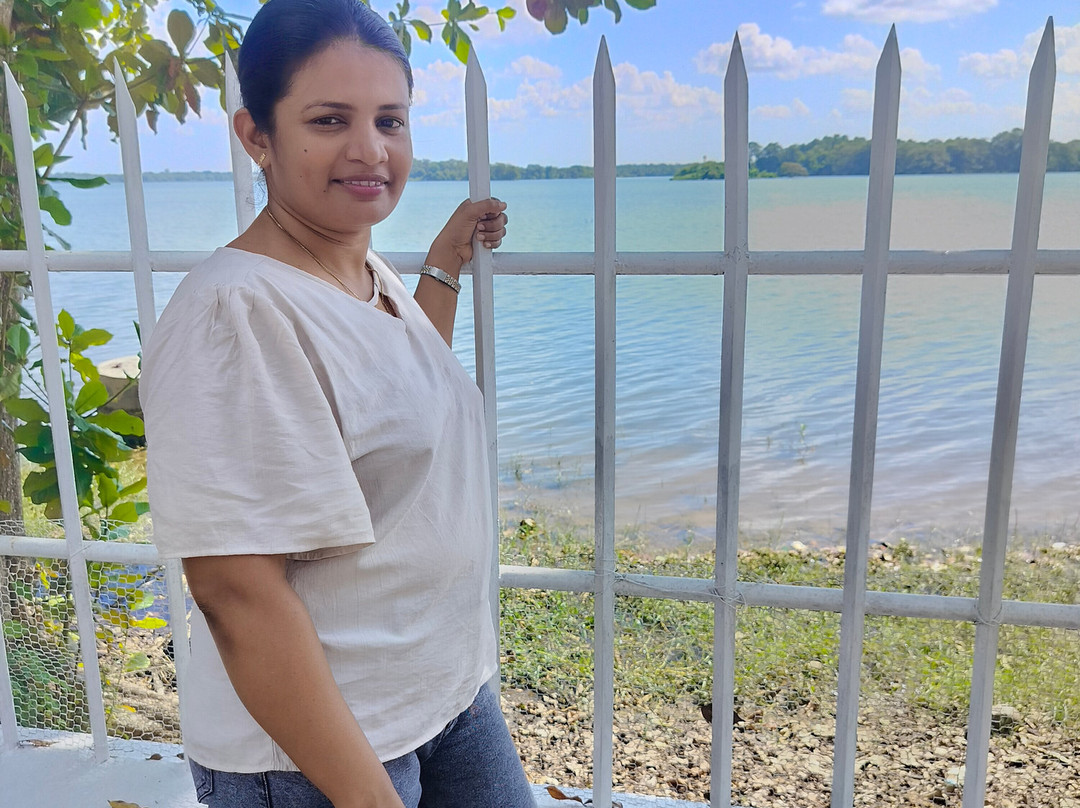 Embilipitiya酒店住宿-森脱维亚湖度假酒店