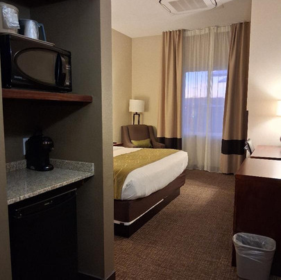 Comfort Inn & Suites主图