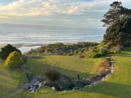 Breakers Boutique Accommodation主图