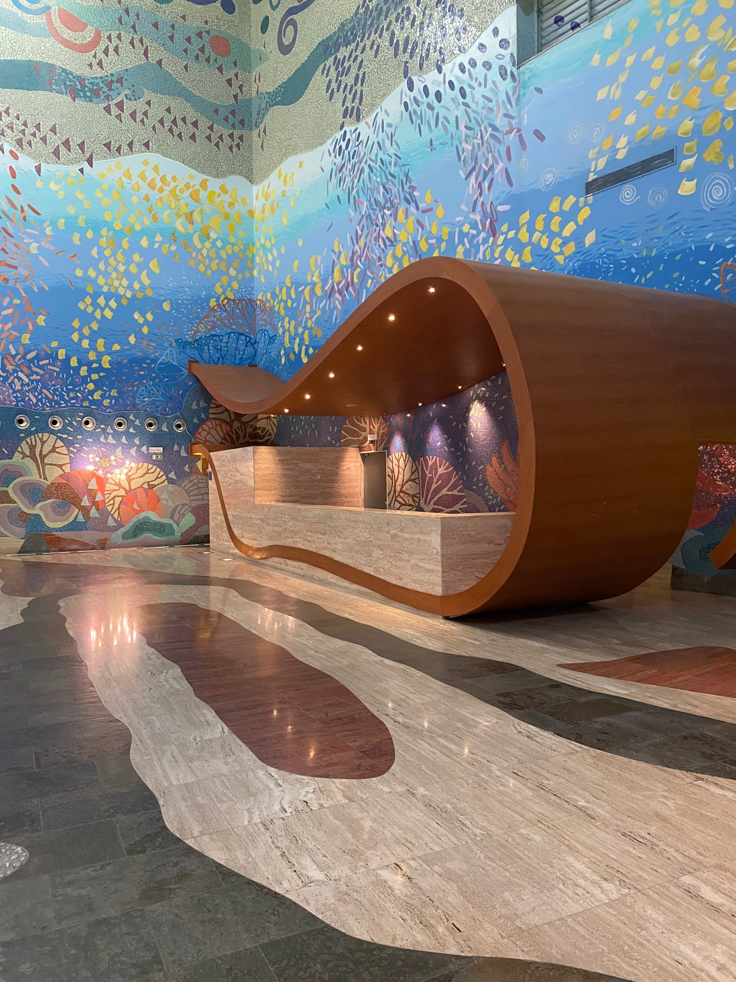 Sesimbra Oceanfront Hotel-官方