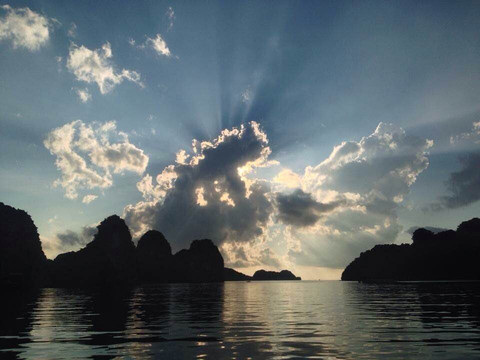 Cat Ba Bay-Ha Long City必去景点