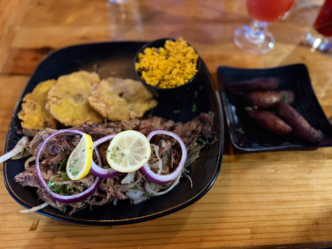 Cubans Be Like Restaurant & Cafe主图