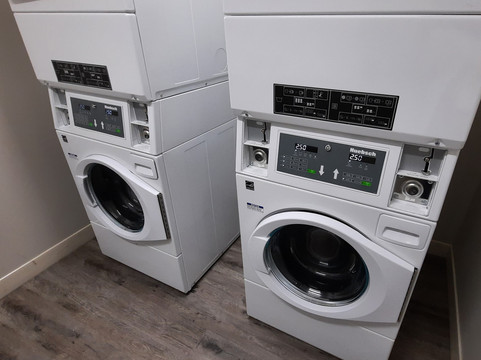 Microtel Inn & Suites Montreal Airport-Dorval QC主图