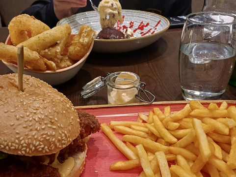 门罗公园酒店主图