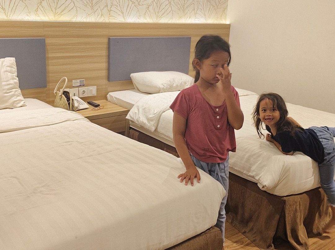 Matos Hotel Mamuju主图