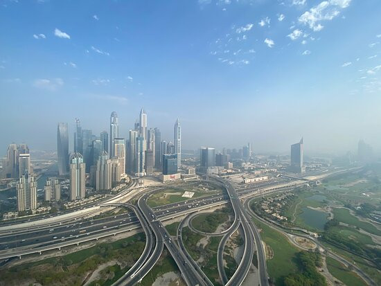 塔吉朱美拉湖塔楼酒店主图