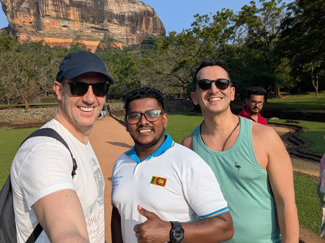 Lion Lanka Tours-卡图纳耶克必去景点