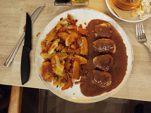 The Resting Place - Bar & Grill