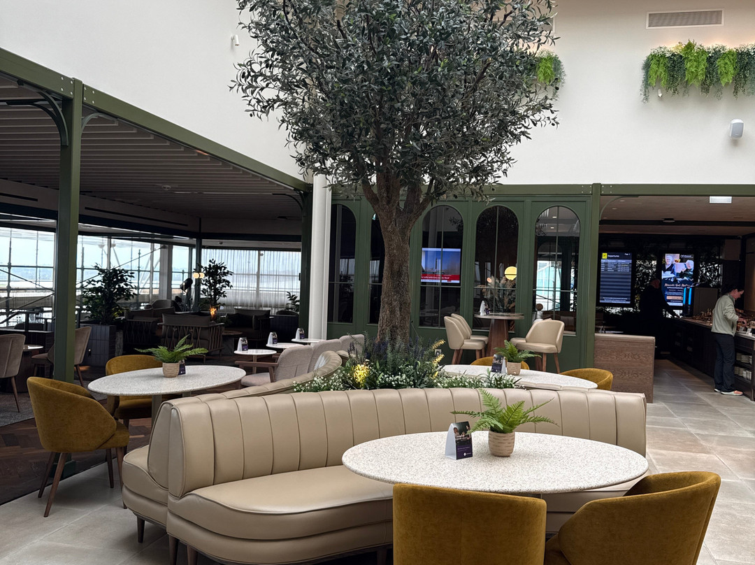 No1 Lounge at Jersey Airport-泽西岛必去景点