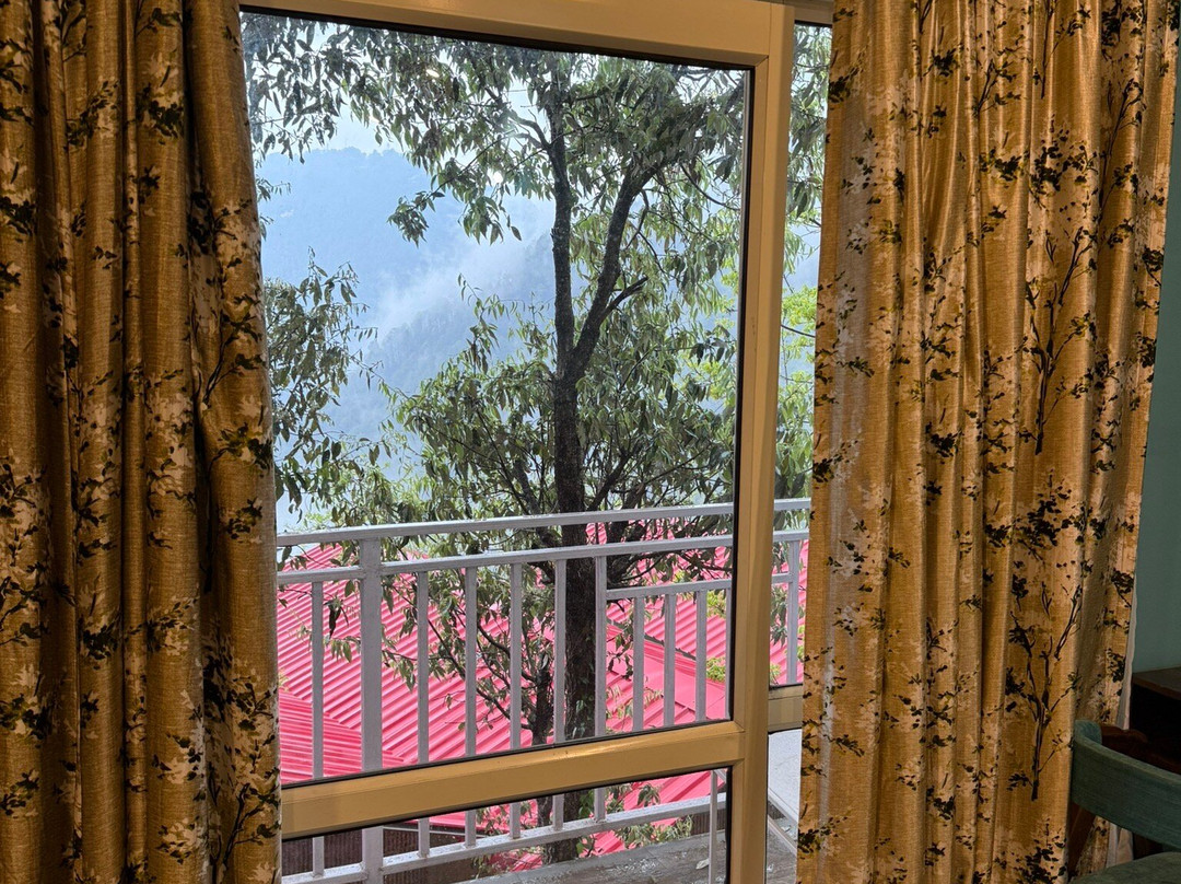 戴尔豪斯盖特威酒店主图