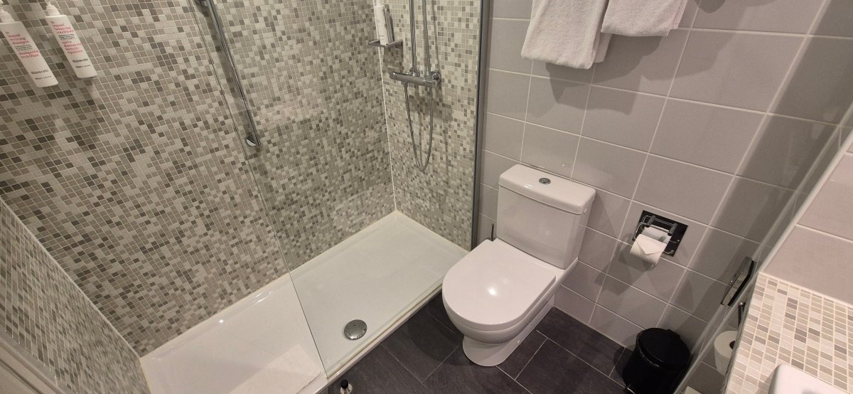 海牙万豪酒店-浴室