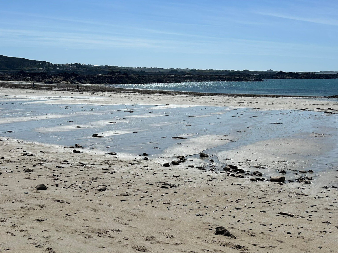Grandes Rocques Beach-根西岛必去景点