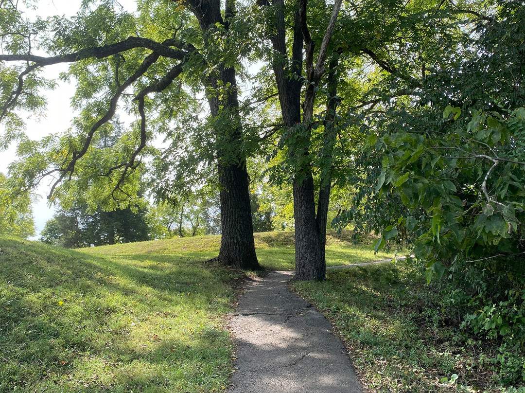 Serpent Mound-Peebles必去景点