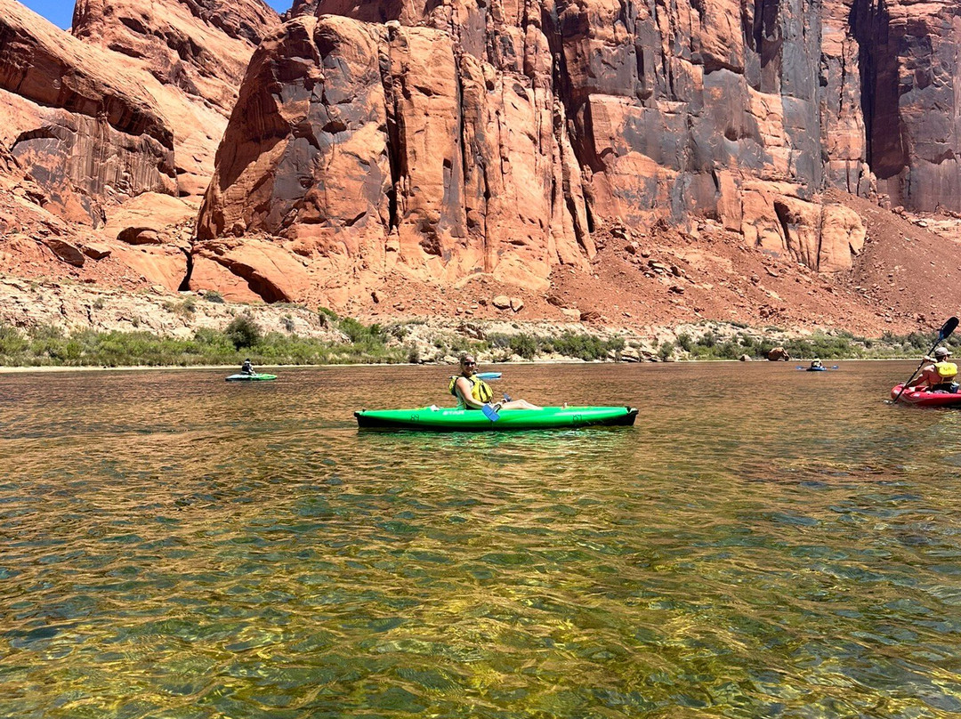 Kayak Horseshoe Bend-大理石峡谷必去景点