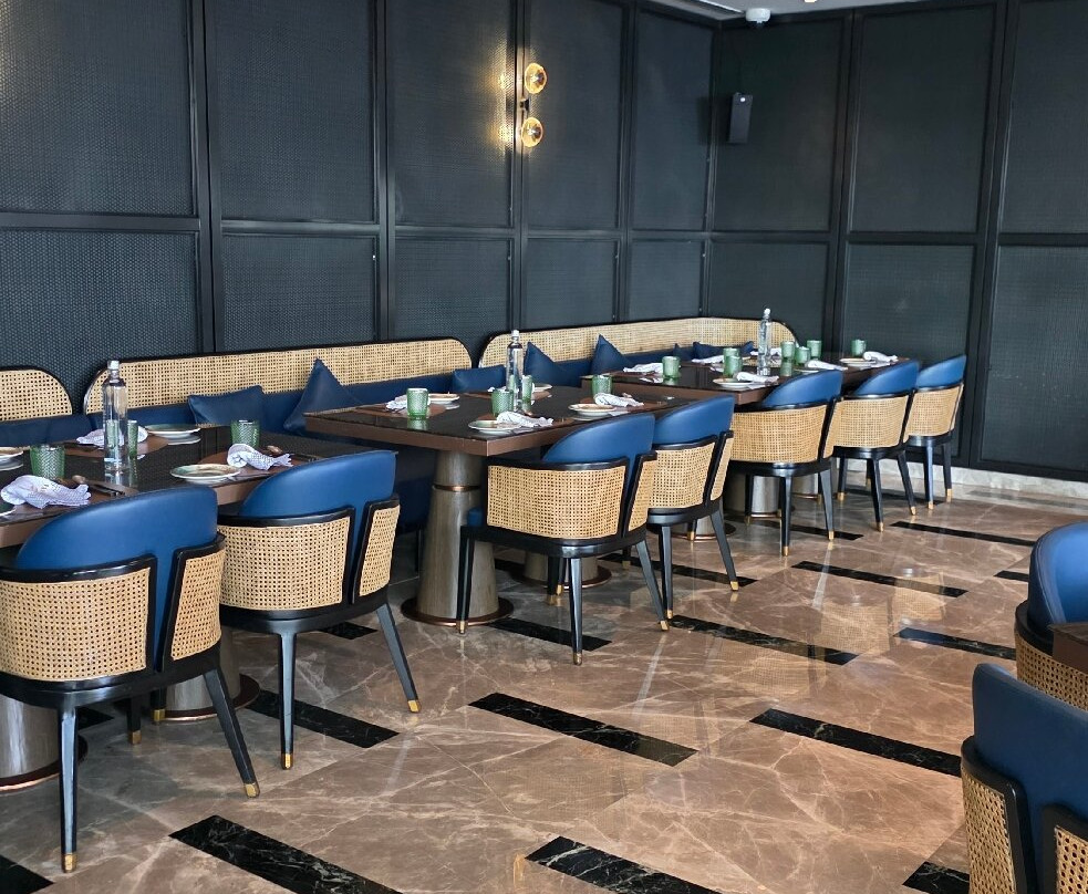 Nazaara - Dining And Deck