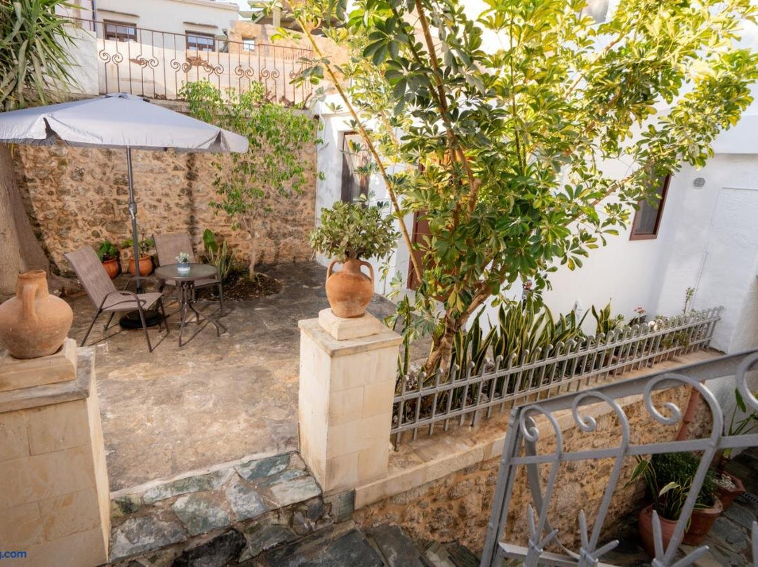 Rethymno Dome Garden