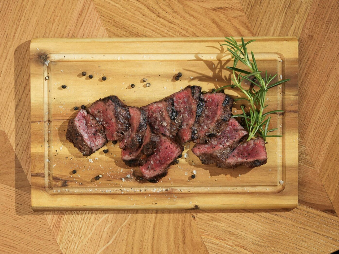 The Corner - Steak & Bar for everyone