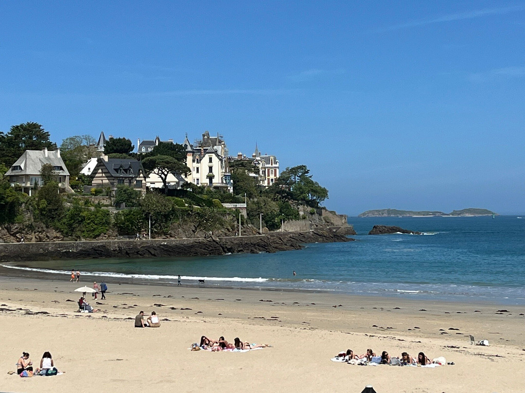 Plage de l'Écluse-迪纳尔必去景点