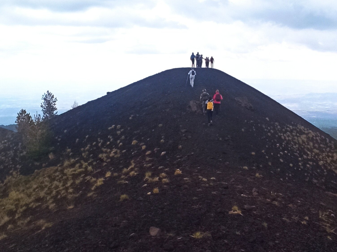 Ashàra Etna & Stromboli Guides-卡塔尼亚必去景点