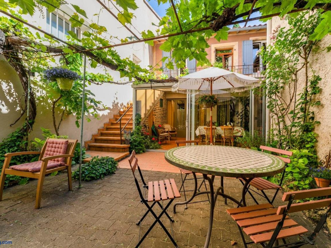 Cote Jardin B&B