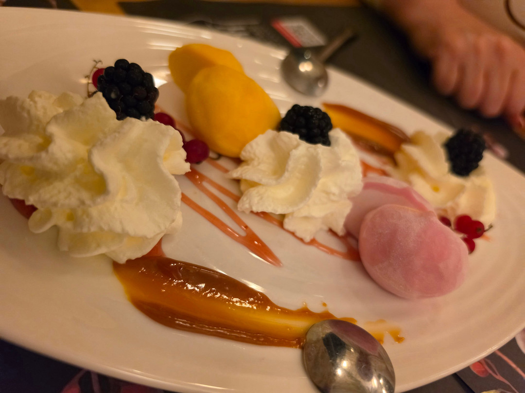 Ya Zhou Asian Restaurant