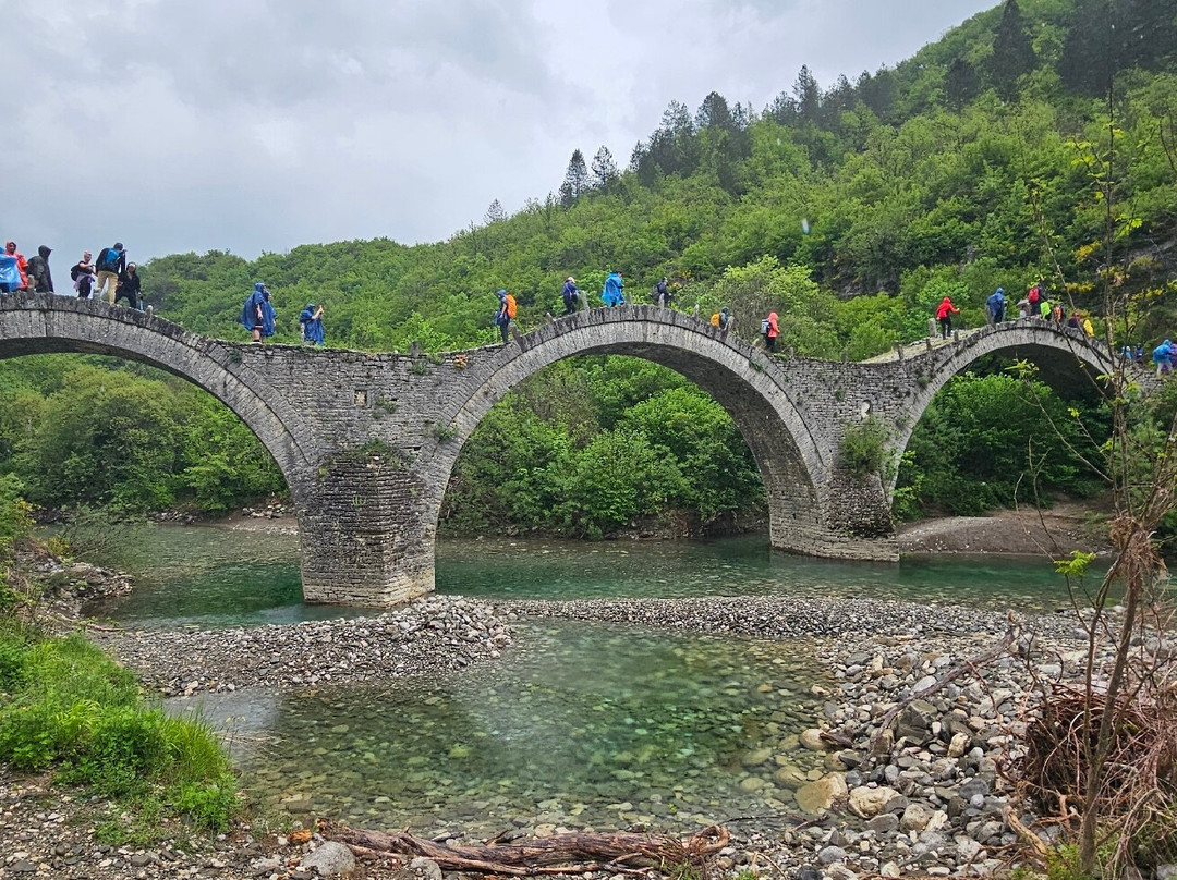 Bridge of Plakidas-Zagorohoria必去景点