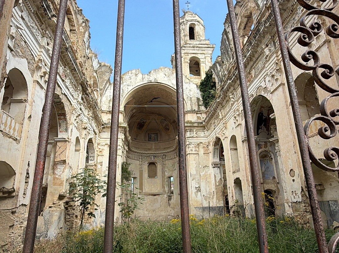 Old Bussana (Bussana Vecchia)-圣雷莫必去景点