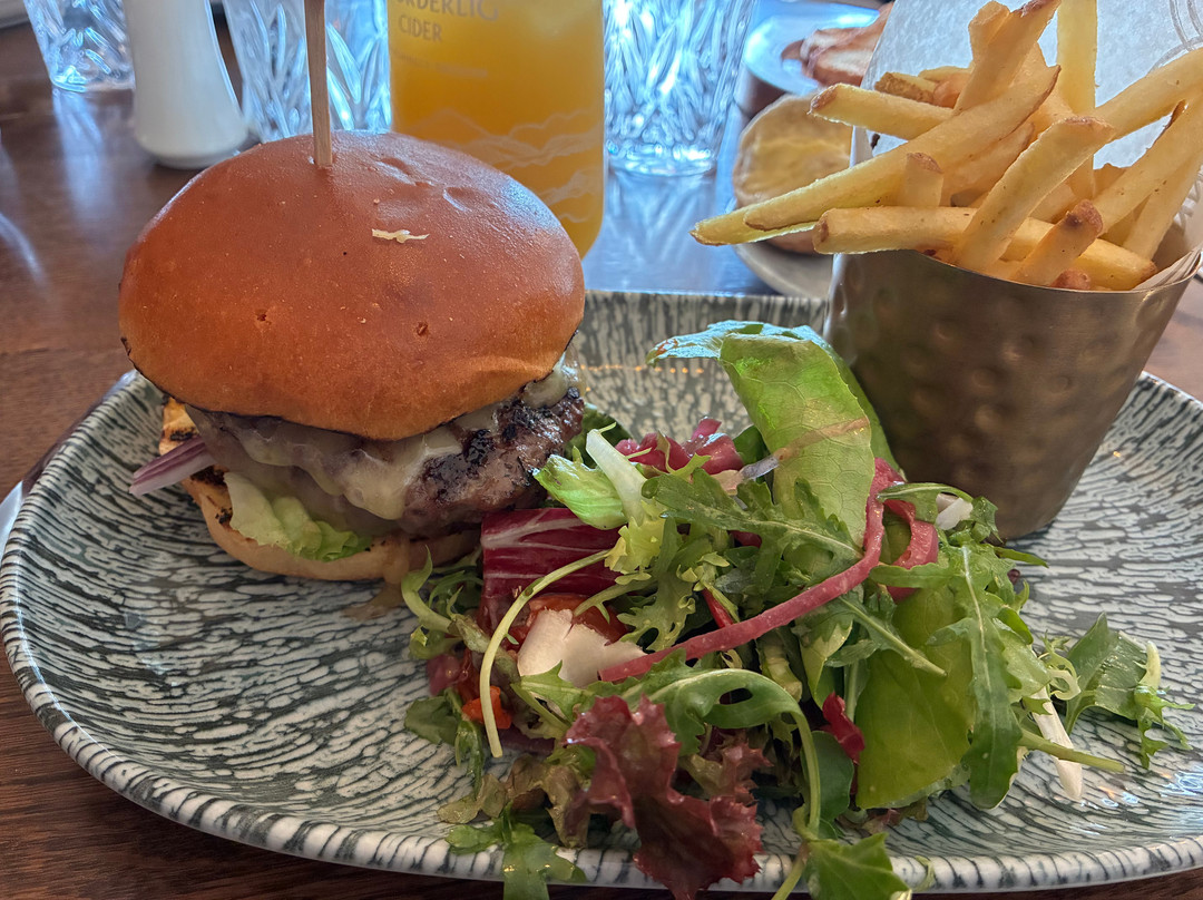 The Angel Inn Topcliffe主图