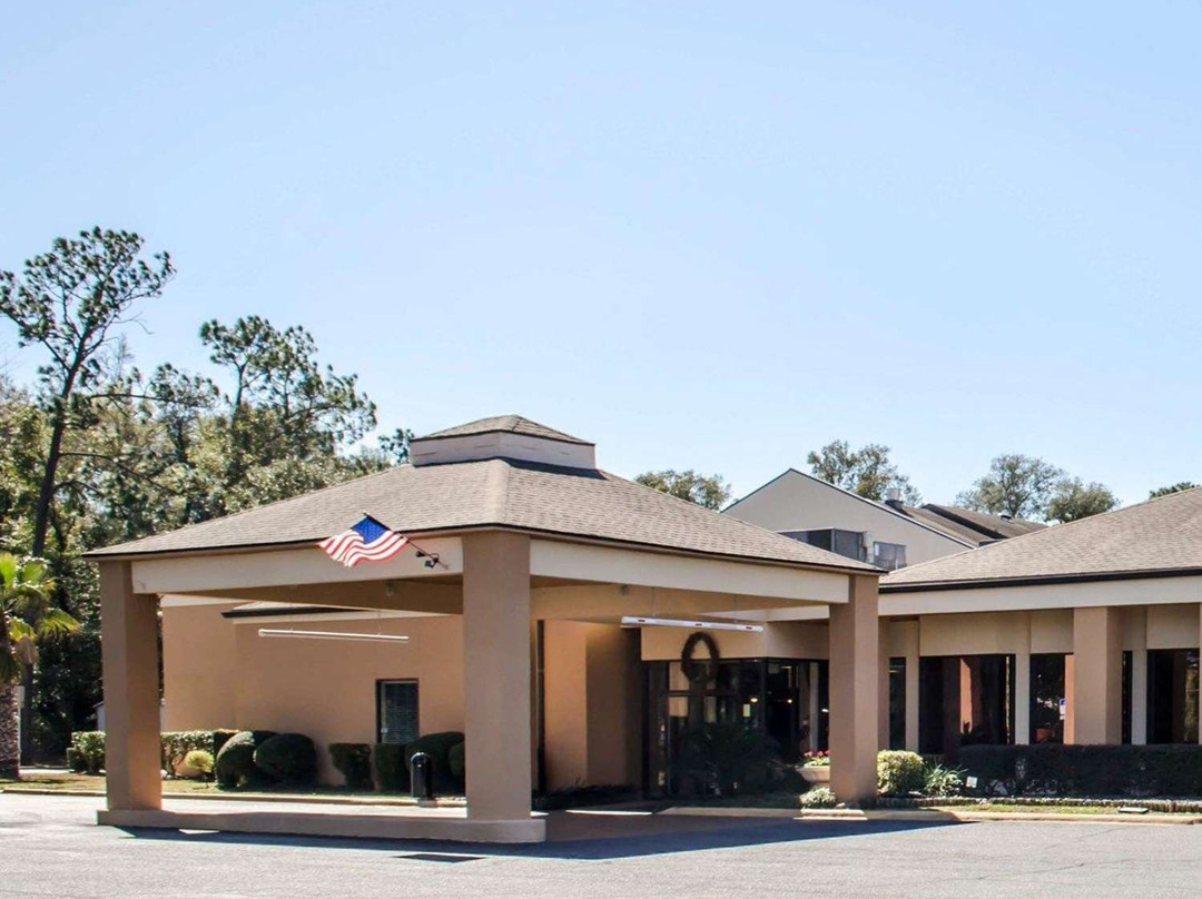 Pace酒店住宿-Quality Inn & Suites Pensacola Bayview