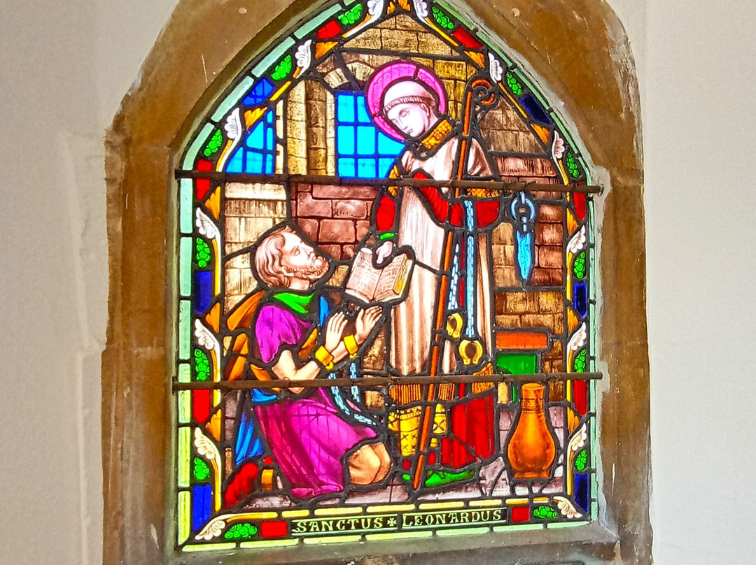 St. Leonard's Church-海斯必去景点