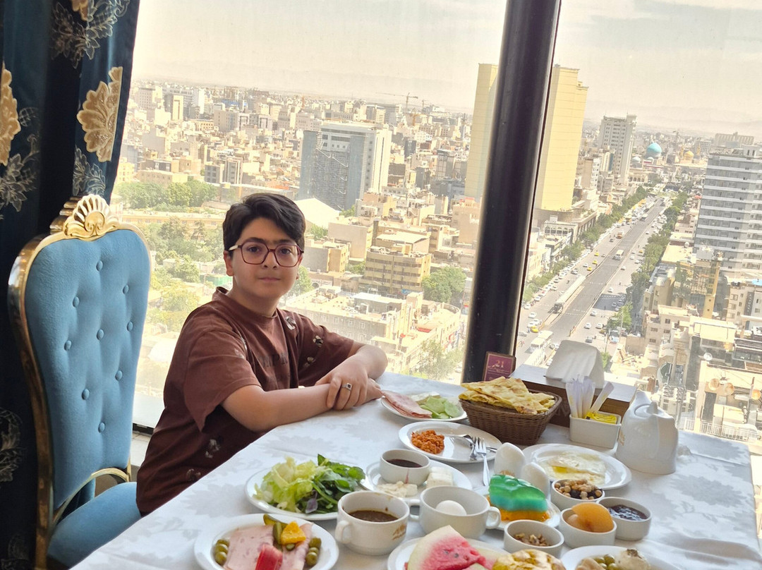 阿尔马斯酒店（2）主图