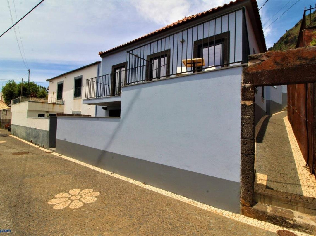 Casa AZUL Apartments