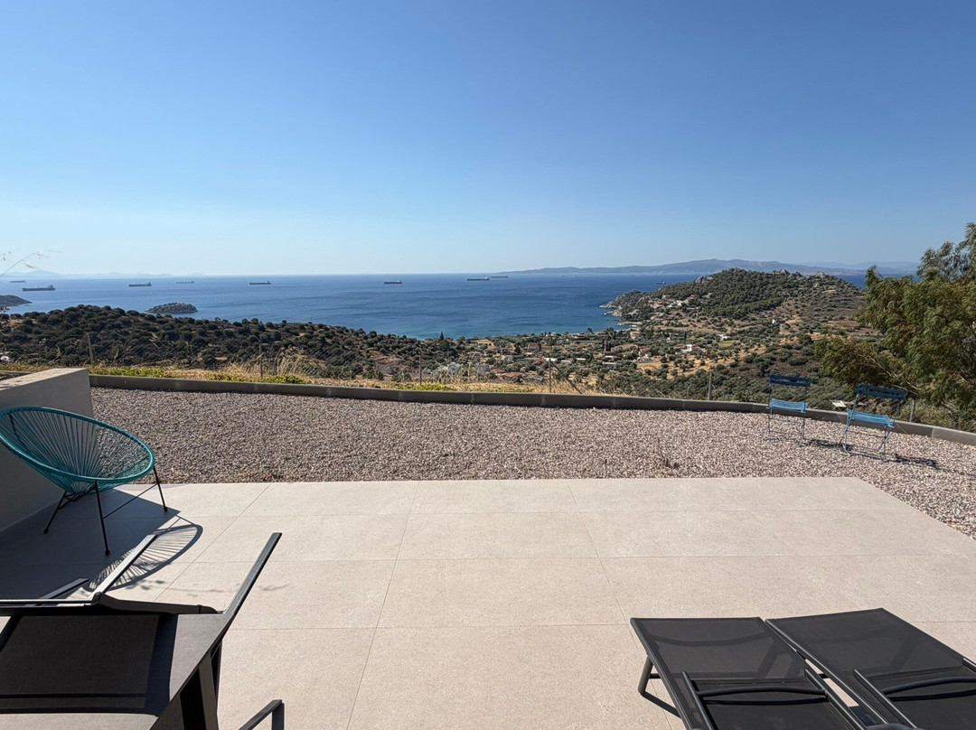 Nisis Suites