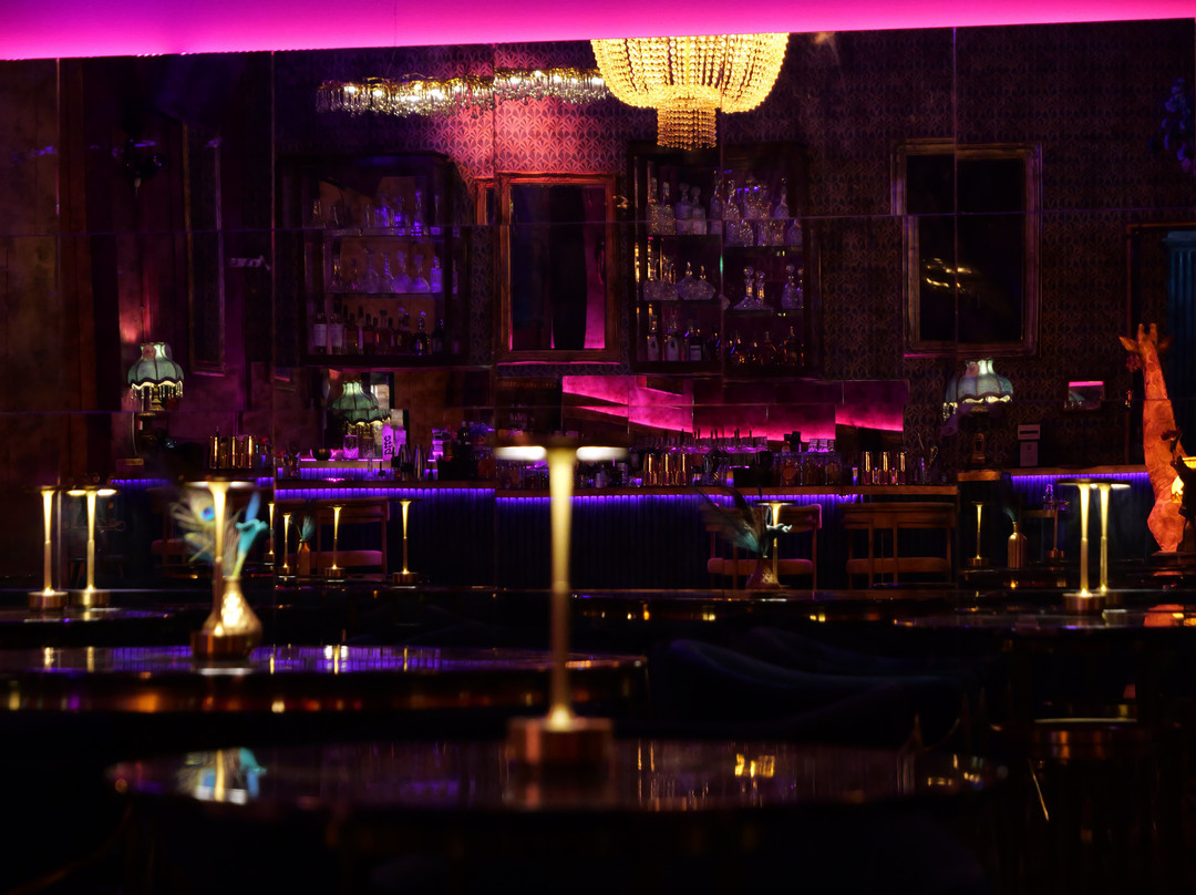 Mystique - Cocktail Bar