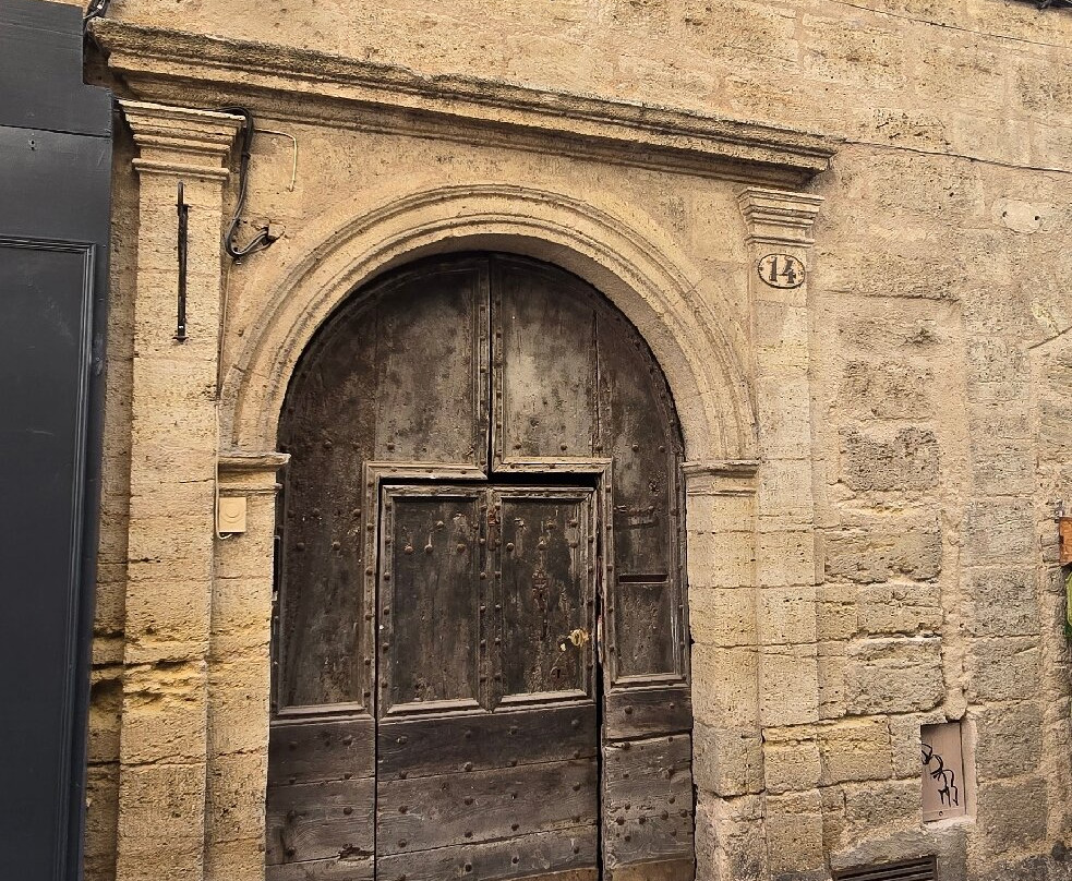 Centre historique-佩兹纳斯必去景点