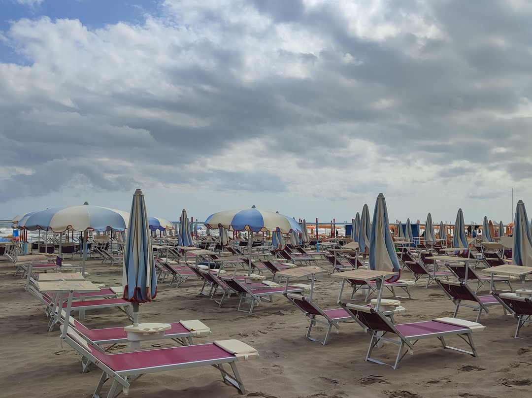La Spiaggia delle Donne-里乔内必去景点