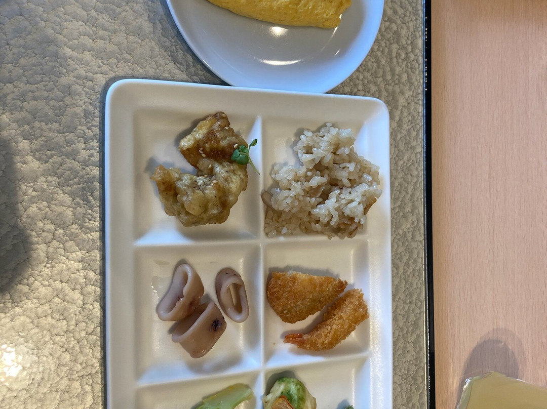 金泽彩之庭酒店主图