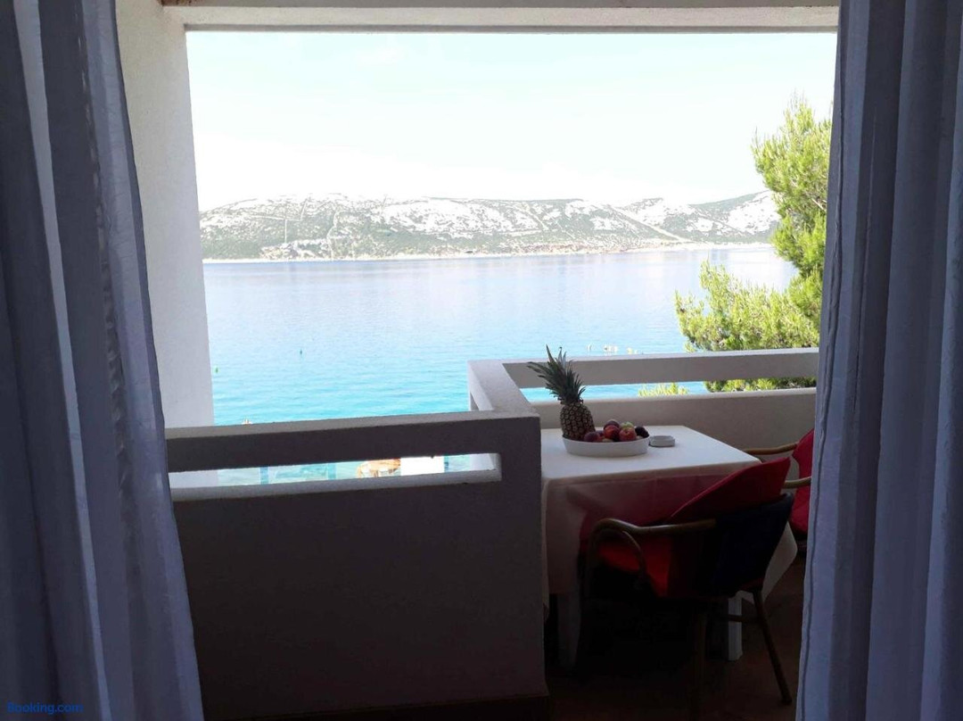 Arka Apartments