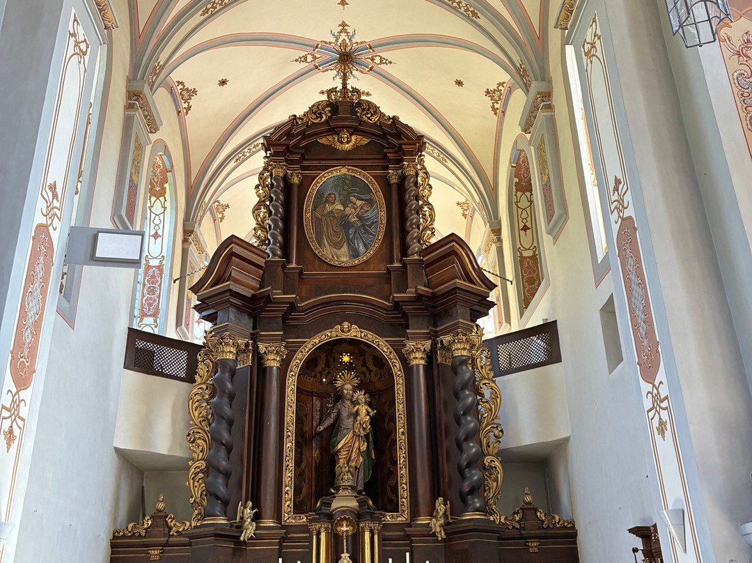 Karmeliterkirche St. Josef-贝尔斯坦必去景点
