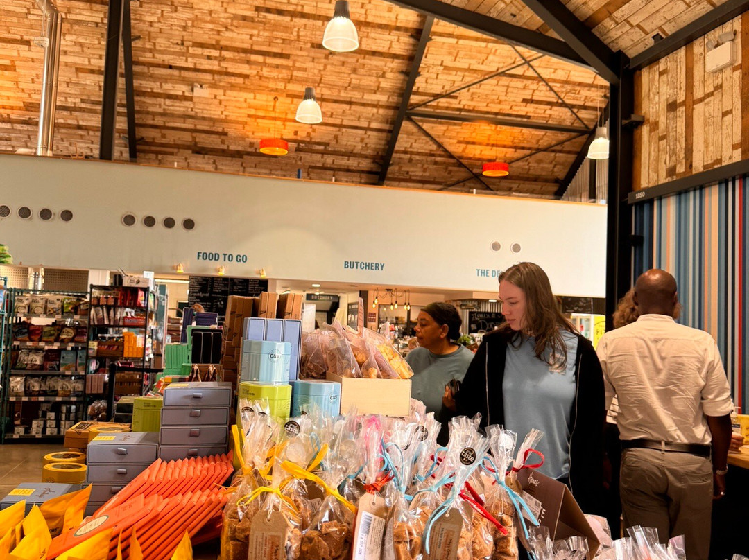 Teals Local Farm Shop-South Cadbury必去景点