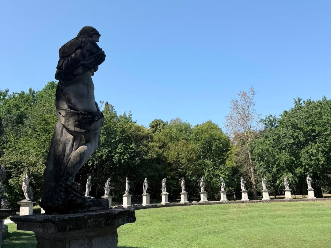 Villa Parco Bolasco-卡斯泰尔夫兰科韦内托必去景点