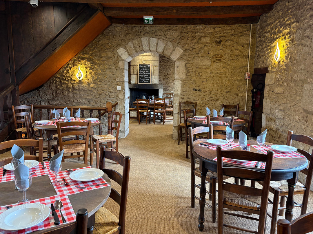 RELAIS 21 Antonne et Trigonant