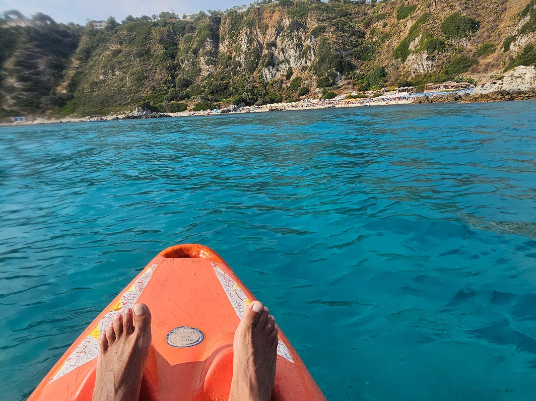 Grotticelle Beach-Capo Vaticano必去景点