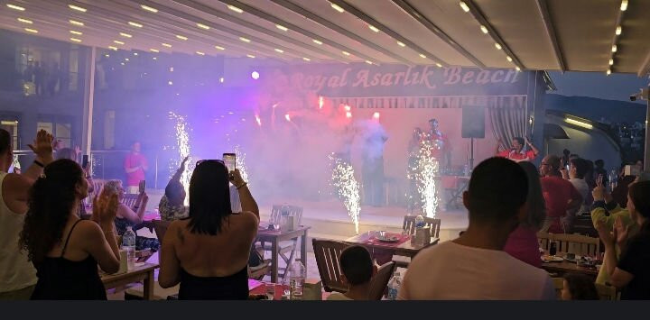 皇家阿萨里克 Spa 海滩酒店 - 全包式主图
