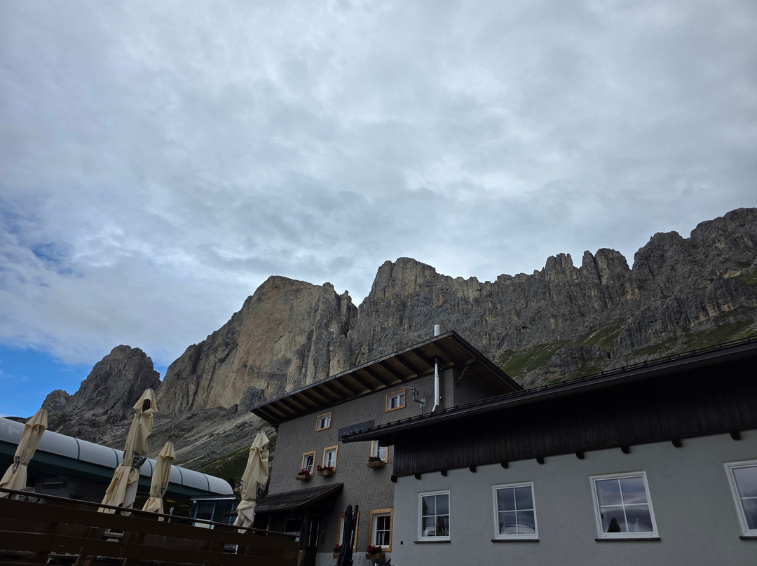 Rifugio Paolina-维戈迪法萨必去景点
