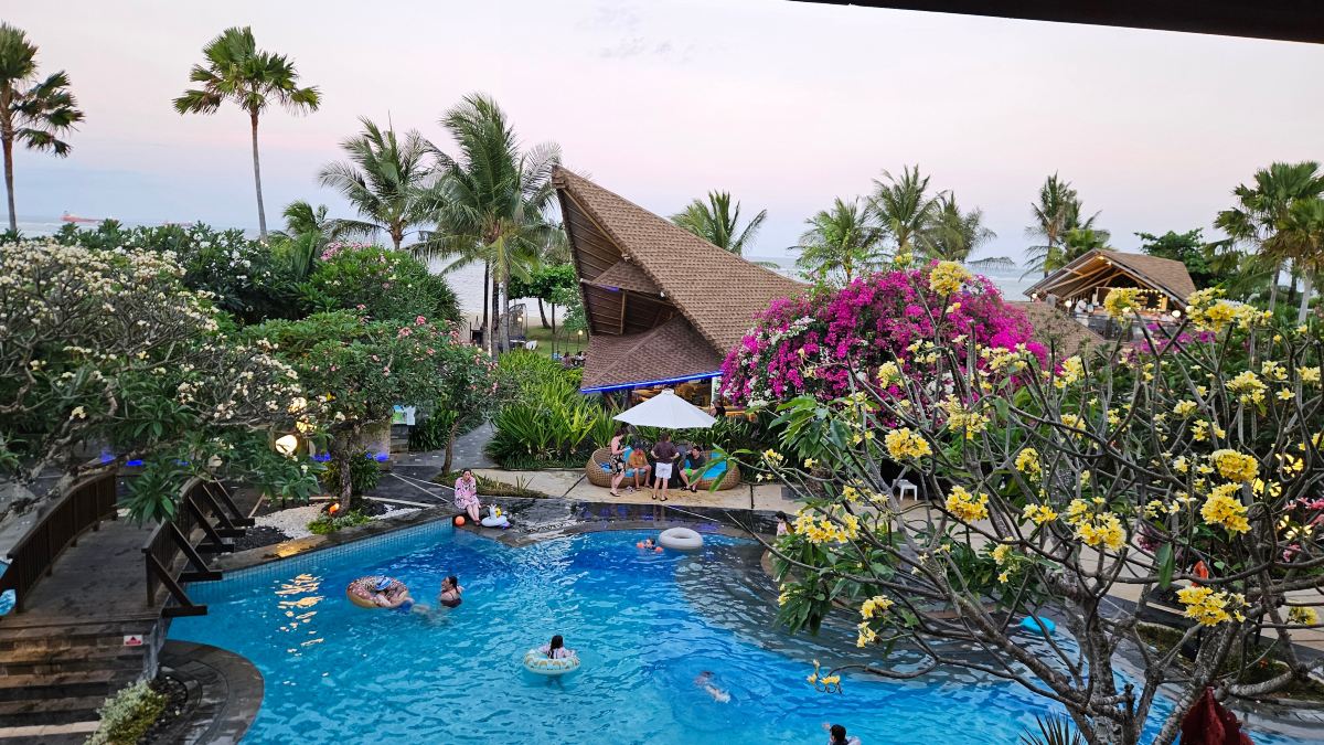 美乐滋海水浴海滨度假村巴厘岛全包酒店-旅行者