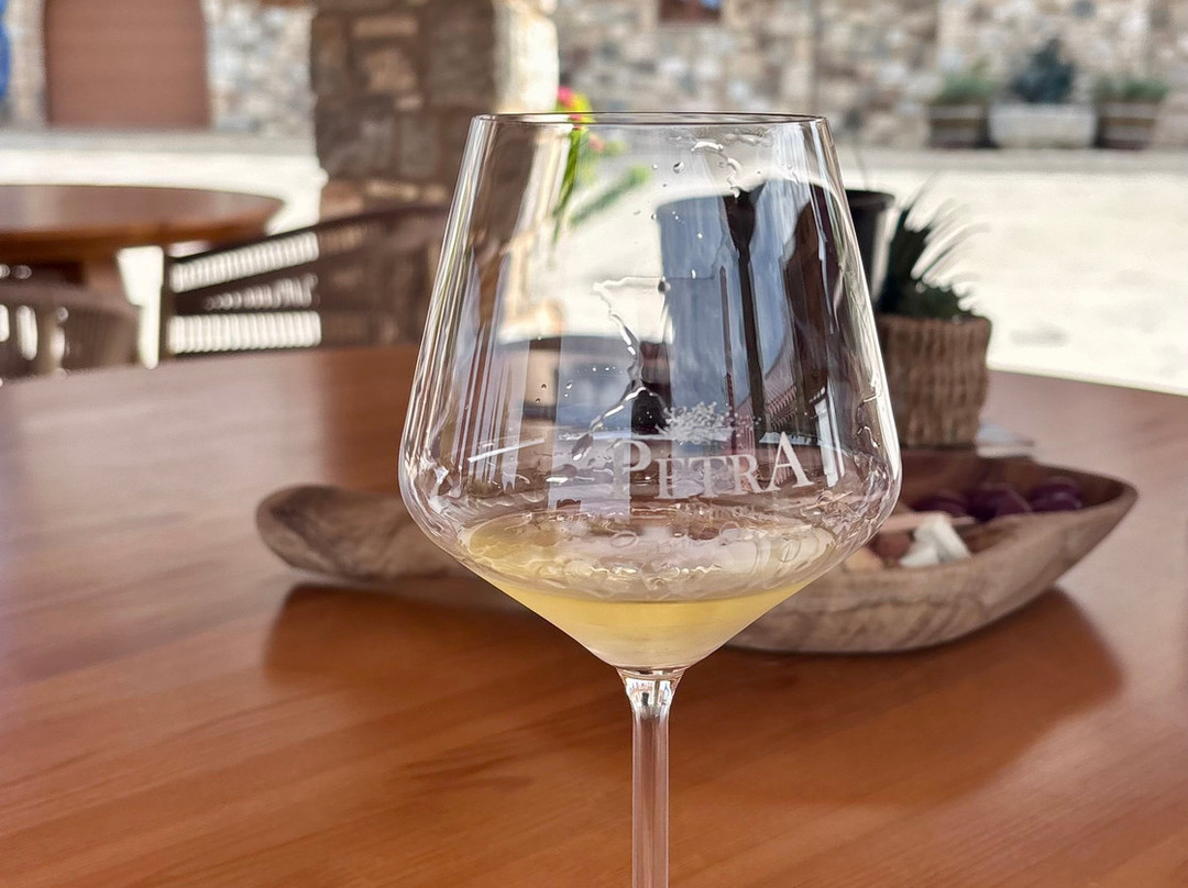 Petra Marinou Winery-Linopotis必去景点